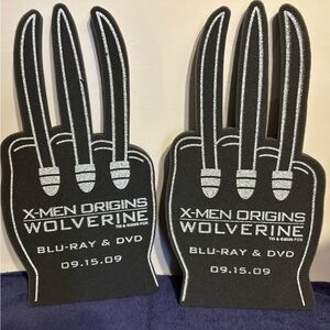 X-MEN ORIGINS WOLVERINE Movie Set 2 Foam Claw Hands 2009 Blu-ray DVD Promo